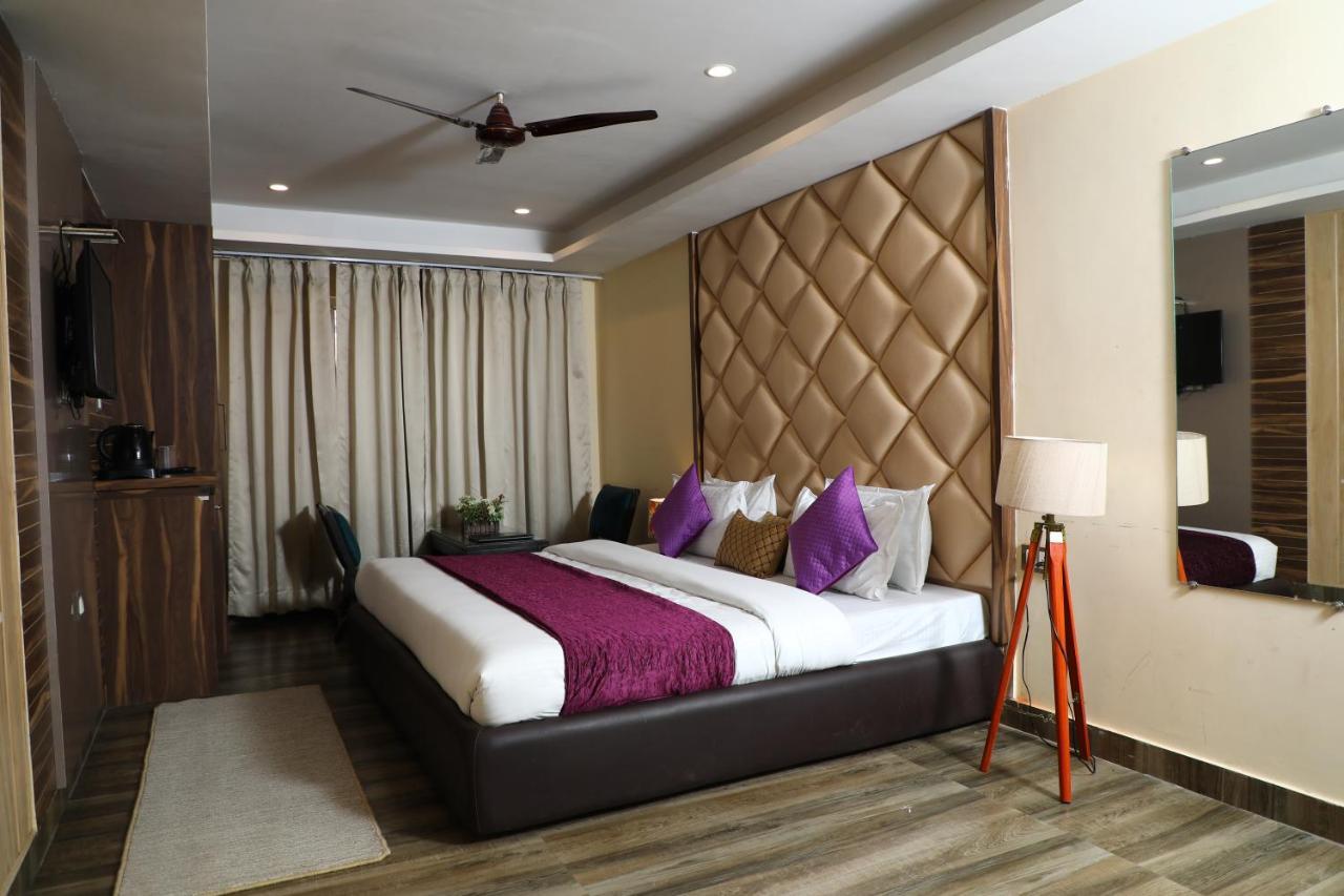 Perfectstayz Premium @Harkipauri Road Haridwar Bagian luar foto