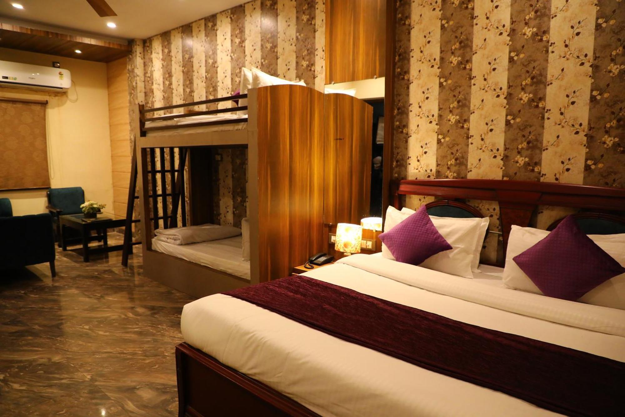 Perfectstayz Premium @Harkipauri Road Haridwar Bagian luar foto